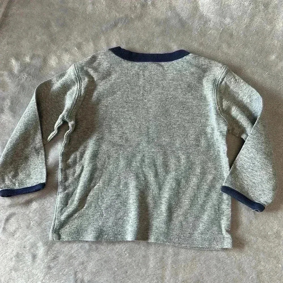 GAP - 2 piece matching set.  Size 6-12 months - Picture 4 of 8